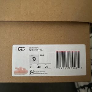 UGG Fluffita Slippers Brand New In Box